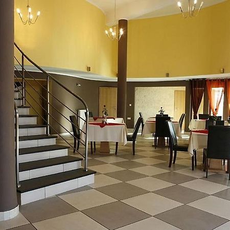Hotel Sunny Poznaň Exteriér fotografie